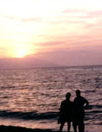 couple.jpg (10701 bytes)